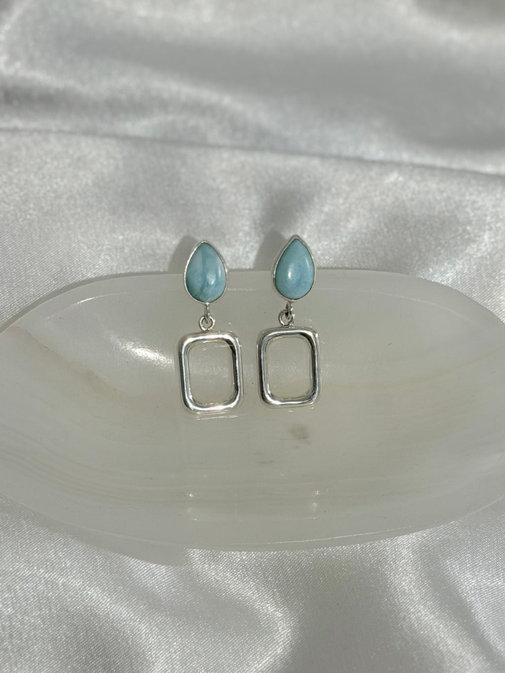 Aretes de Larimar Natural en Plata .950 | Diseño Contemporáneo