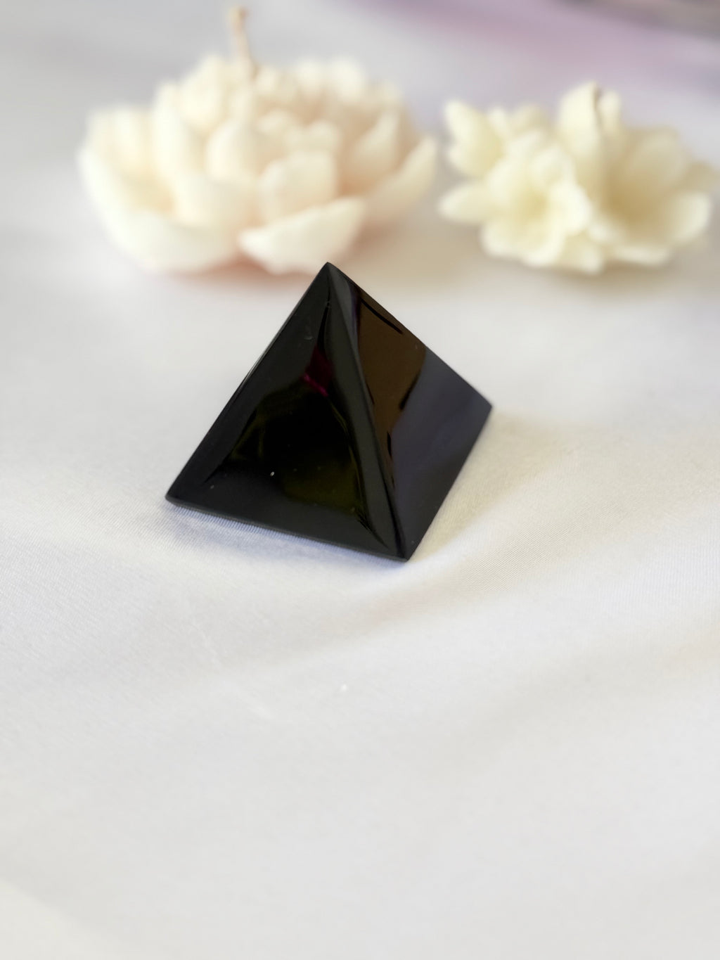Pirámide Guardiana – Obsidiana Negra