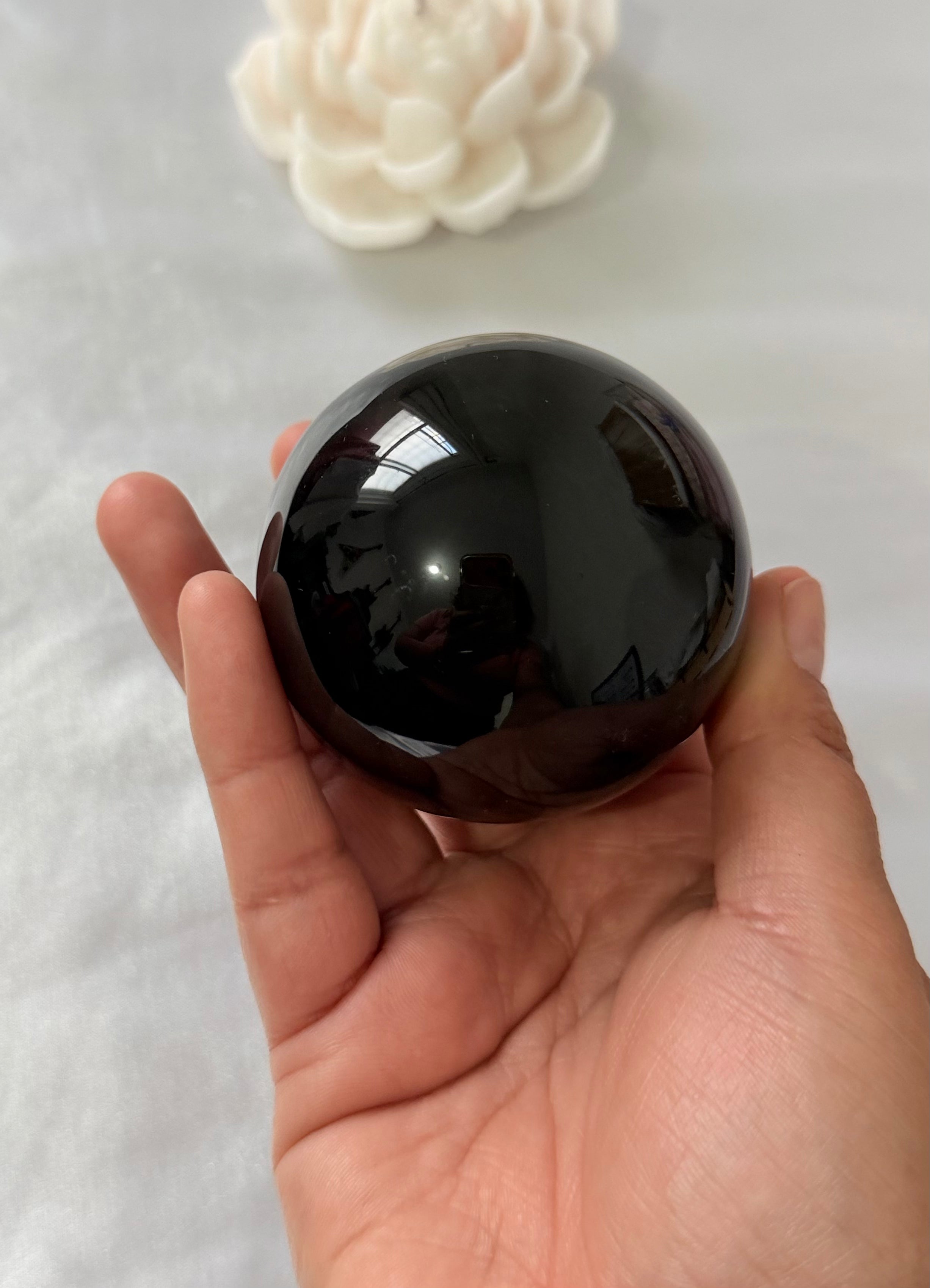 Esfera de Obsidiana Dorada – 65 mm