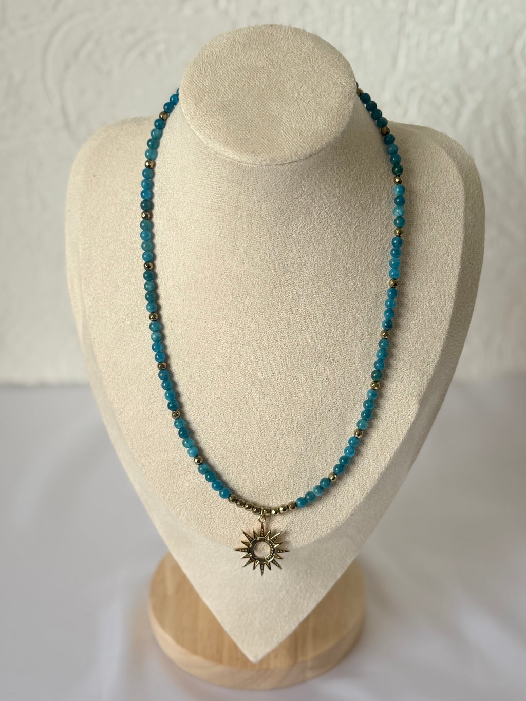 Collar Cielo Azul | Apatito y Pirita