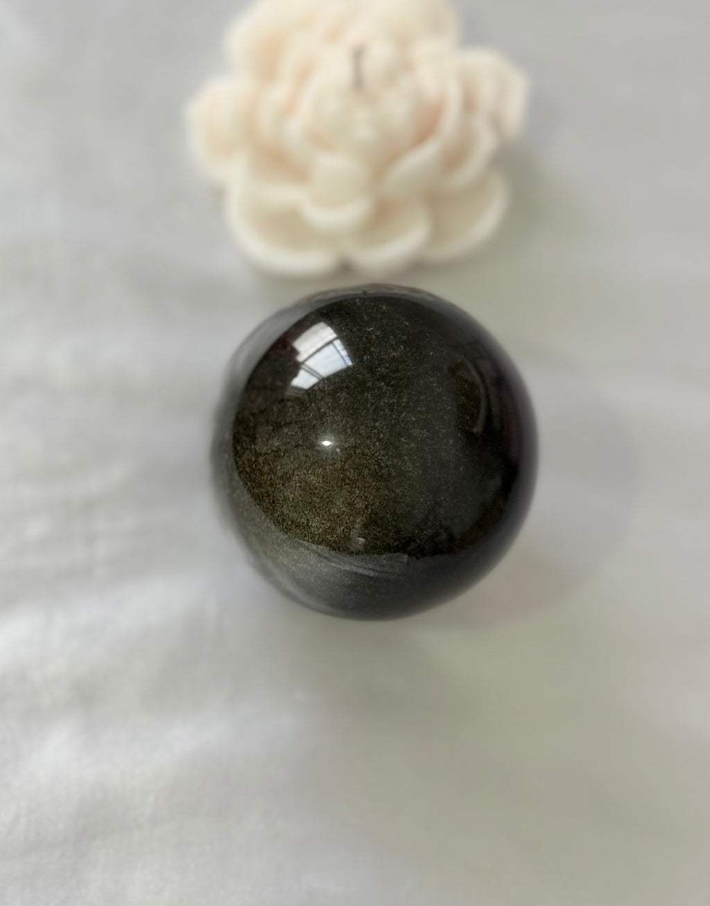 Esfera de Obsidiana Dorada – 75 mm