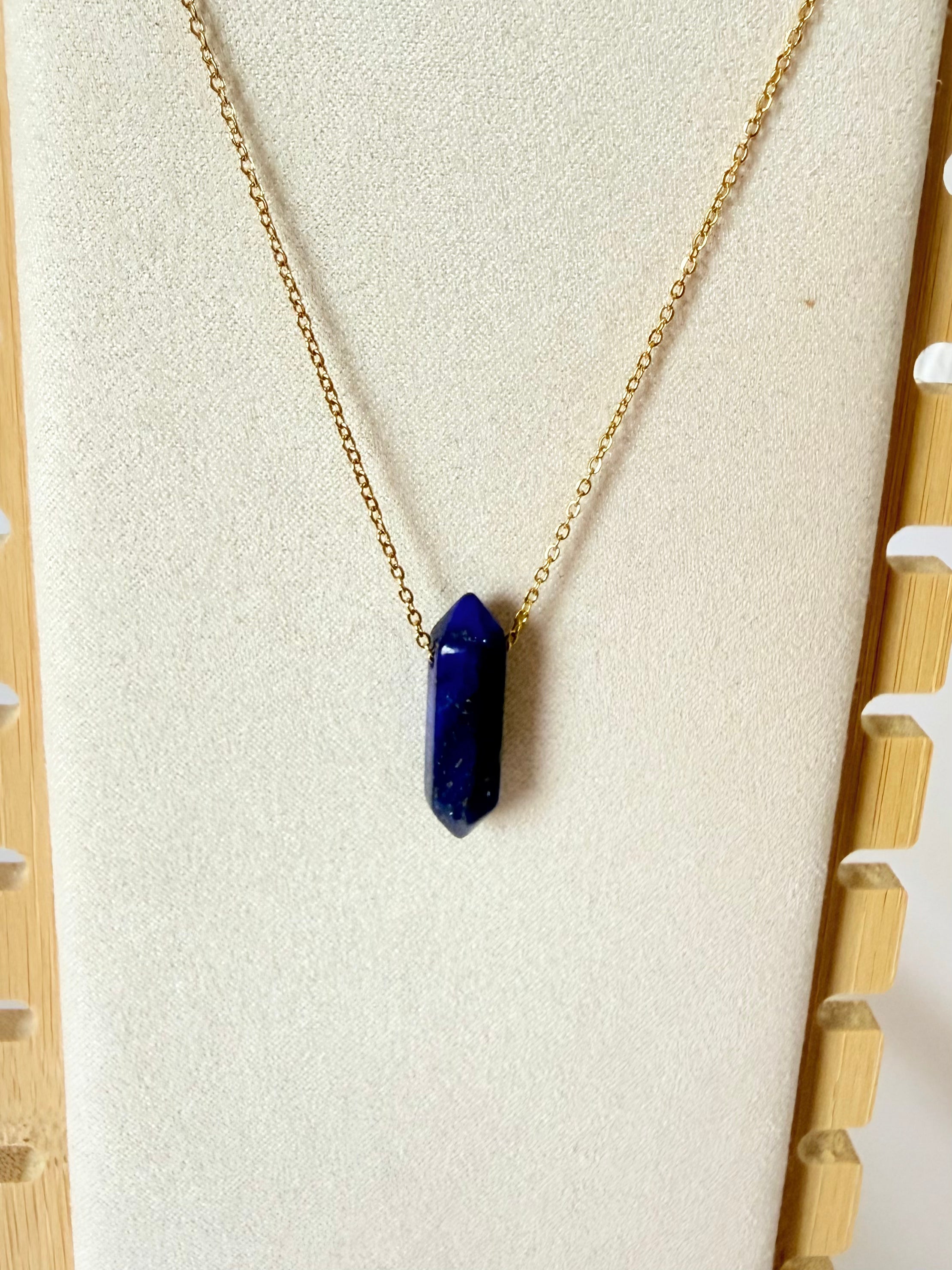 Collar Punta Mineral