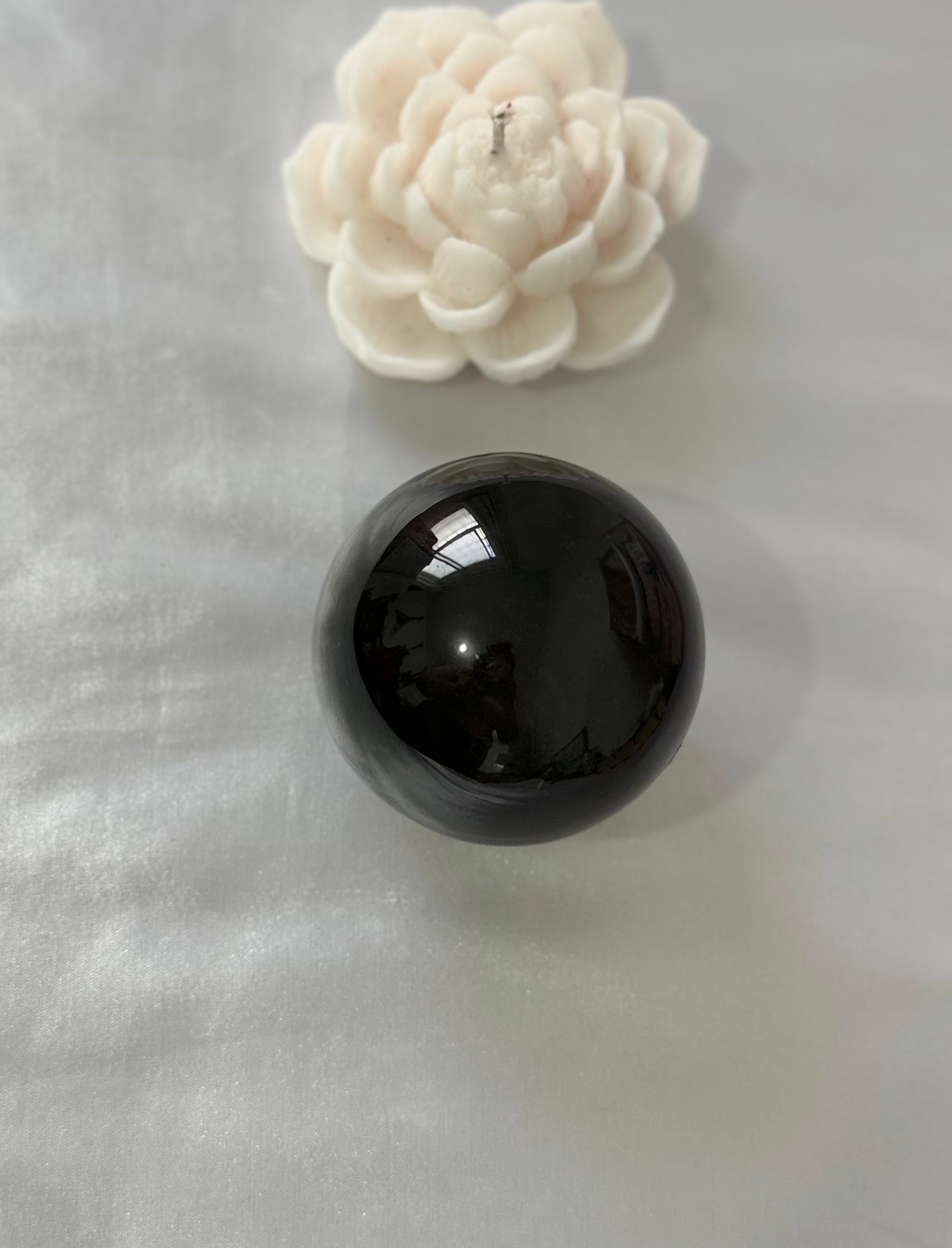 Esfera de Obsidiana Dorada – 65 mm