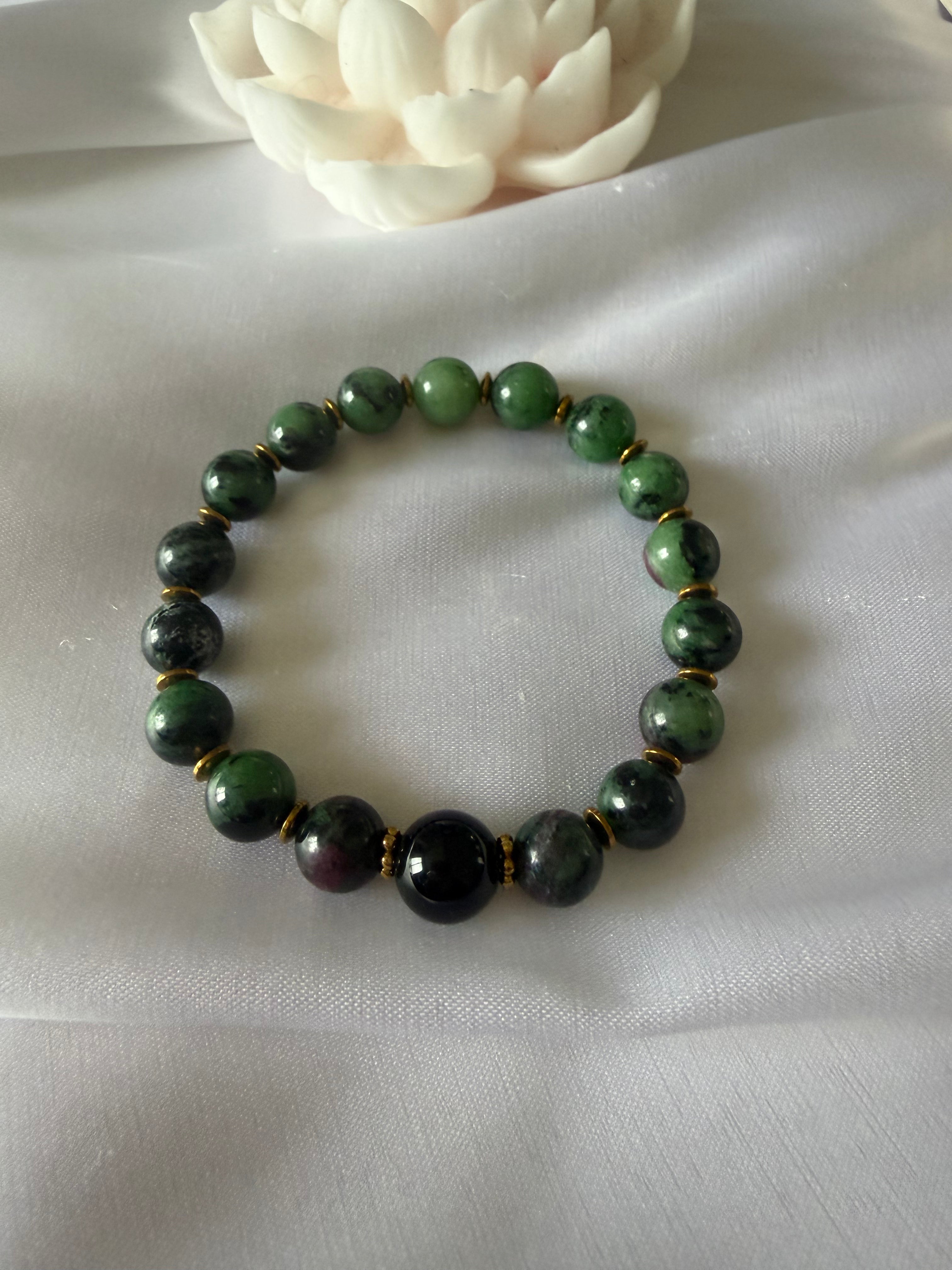 Pulsera de Zoisita-Rubí y Turmalina Negra